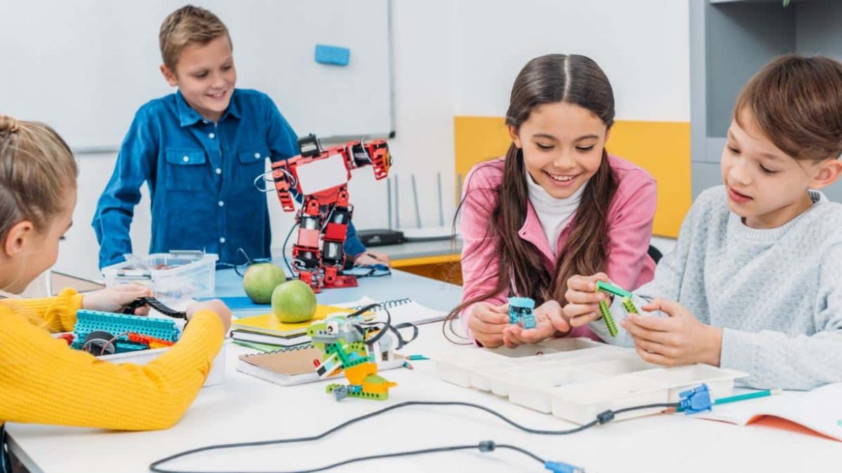 Beneficios de la robótica para niños/as | Gatea.es